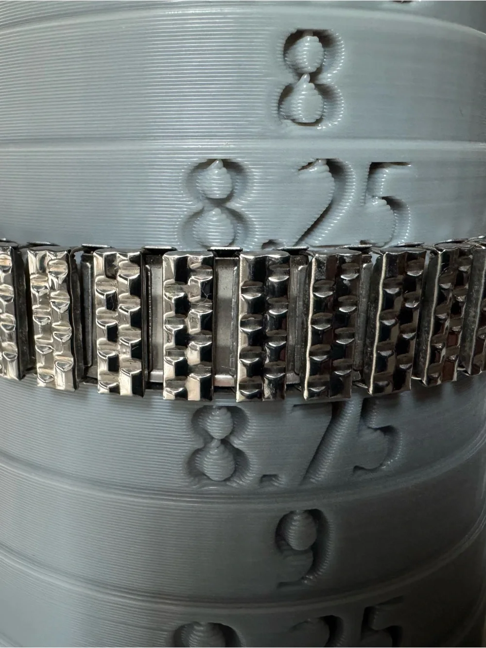 Unbranded Silver Medical ID Stretch Bracelet with Red Alert Symbol